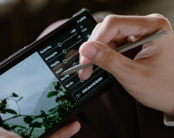 触摸式液晶屏在工业领域的应用与分析